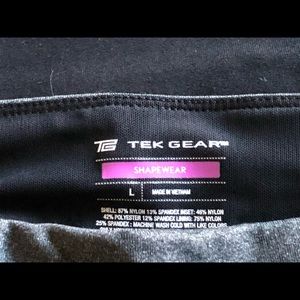 Blow out sale!!! Large Tek Gear shape wear